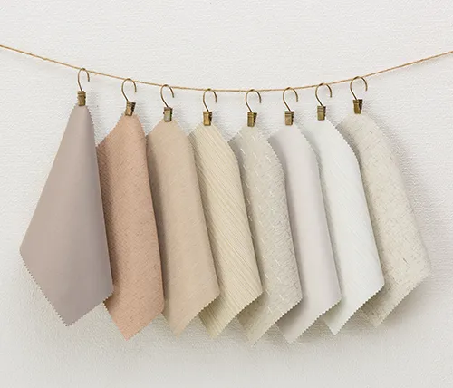 ベージュ・アイボリーのカーテン