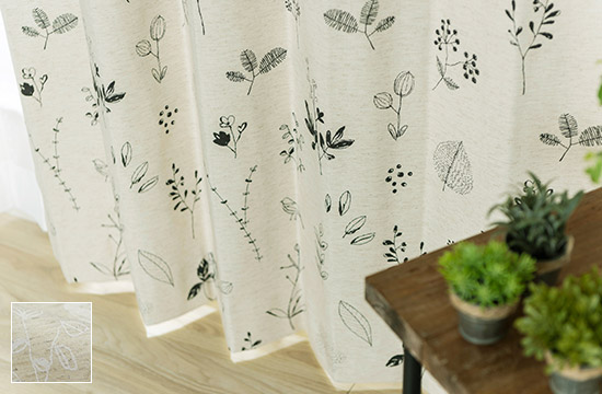 ナチュラル感のある生地でつくられた完全遮光カーテン　D-1152