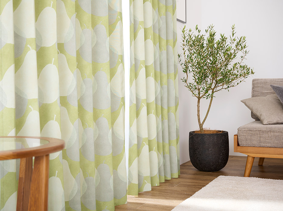 北欧ナチュラルなお部屋に！おしゃれな洋梨柄の2・3級遮光カーテン　D-1144