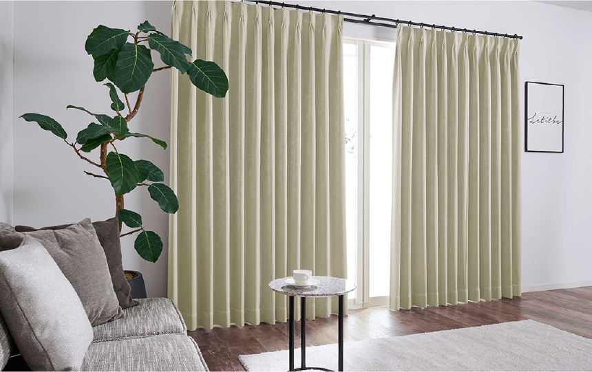 シャンパンベージュ