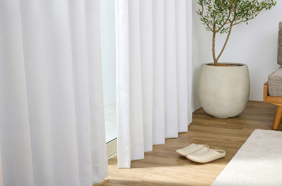 8色 スウェード調・ニュアンスカラーの1・2級遮光防炎カーテン アンズ