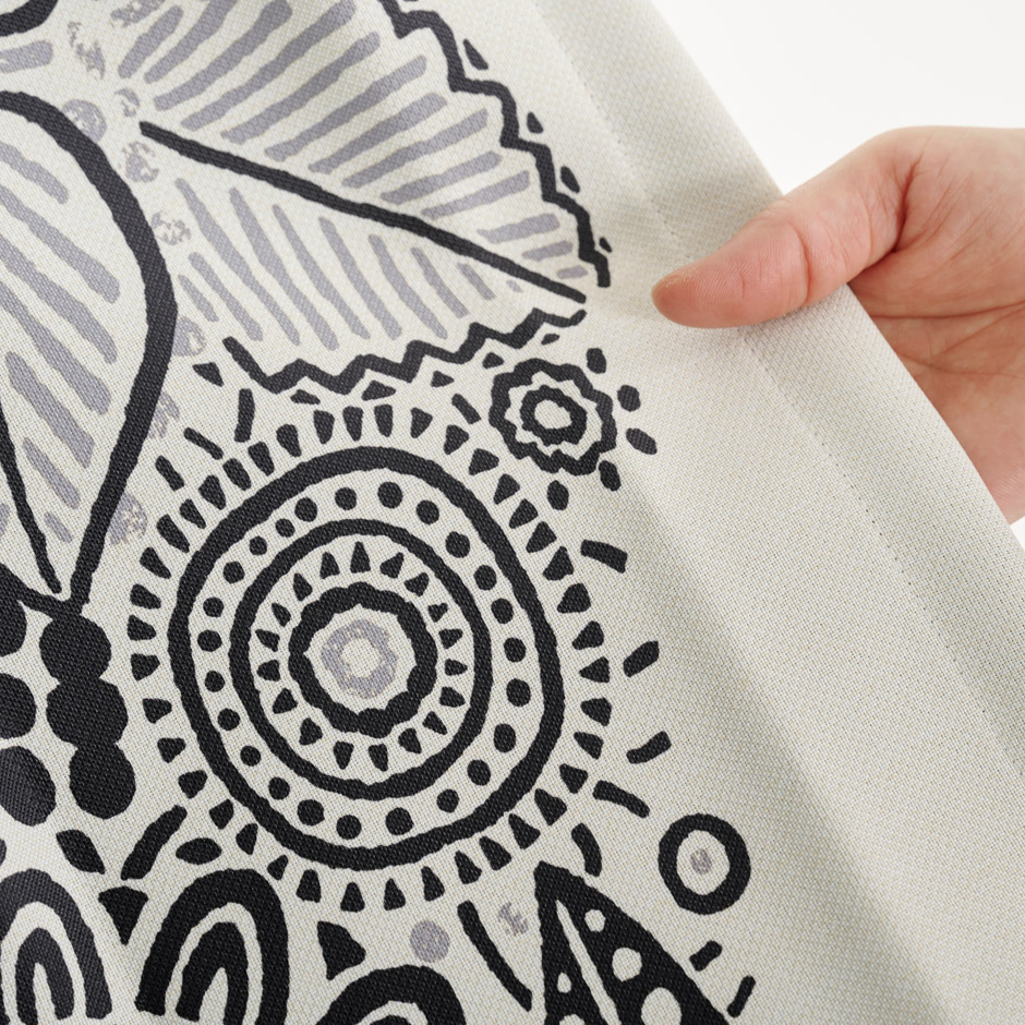 【1級遮光カーテン】北欧モダンな花柄プリント カルナ（D-1195) 