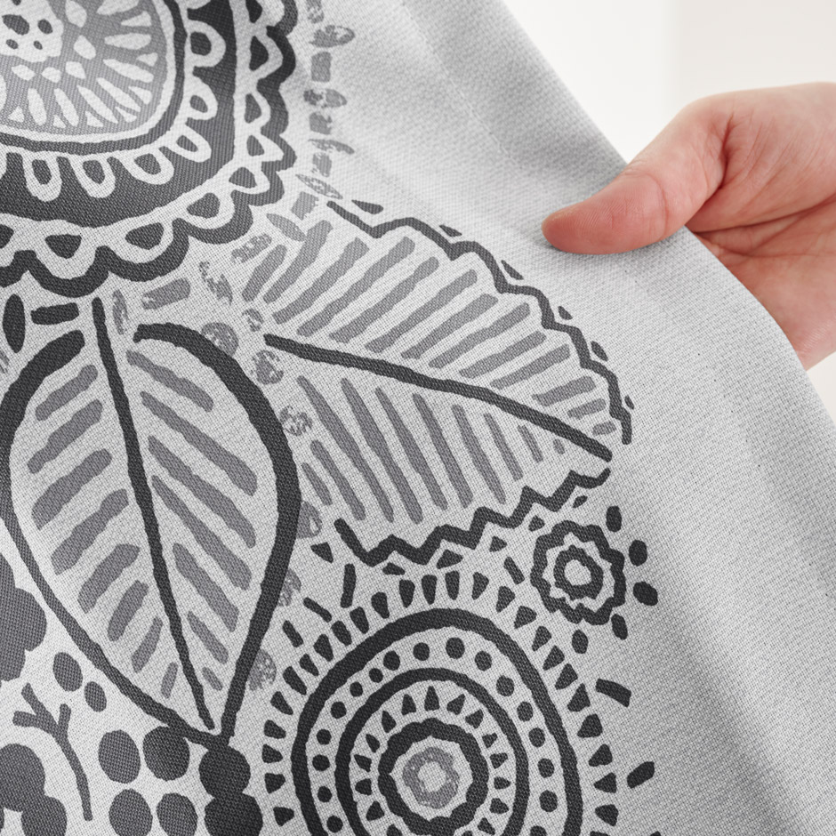 【1級遮光カーテン】北欧モダンな花柄プリント カルナ（D-1195) 