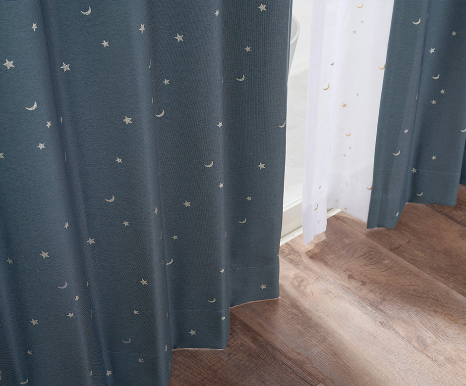 6色　子供部屋に！きらめく星柄がかわいい1・2級遮光カーテン ロケット2（D-1195）