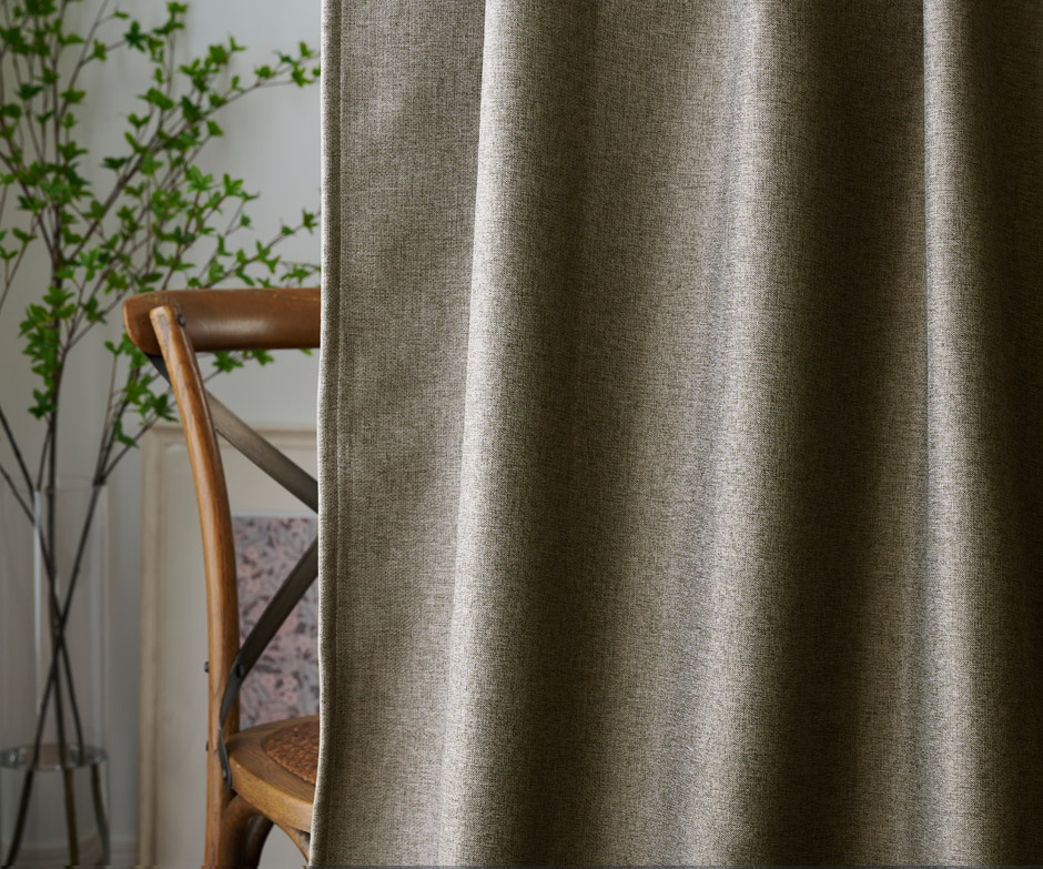 ナチュラルな1級遮光防炎カーテン D4362