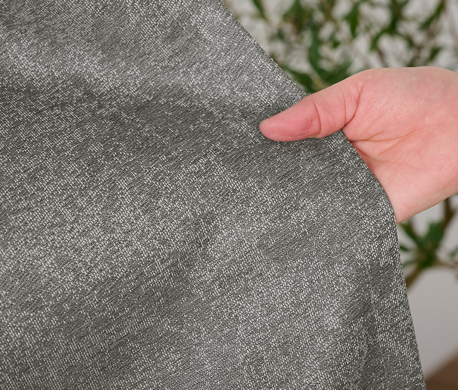 大人モダンなジャガード織ダマスク柄・シームレス完全遮光カーテン　YH23V