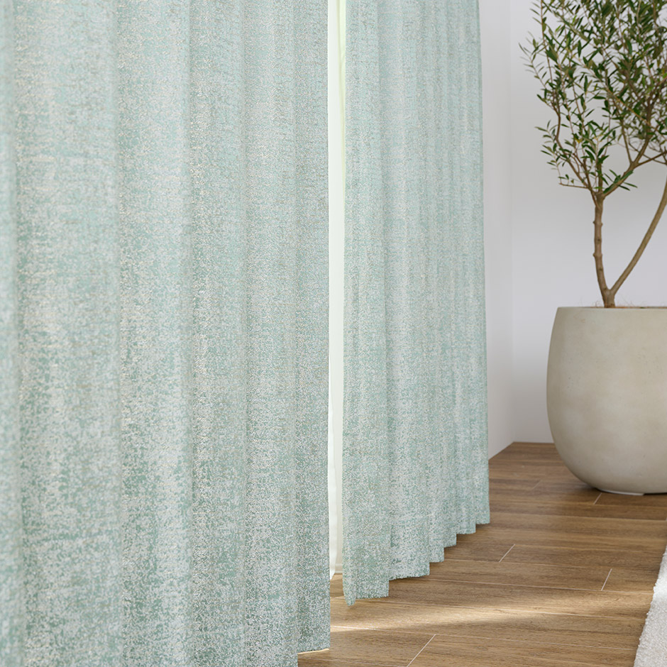 ツイード調の生地とやさしいカラーが魅力の裏地付き2・3級遮光カーテン 1610（D-1197）