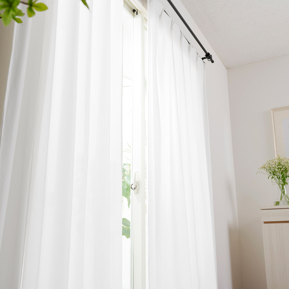 ニュアンスカラーがおしゃれな花粉キャッチ・遮熱・遮像ミラーレースカーテン　L-1212