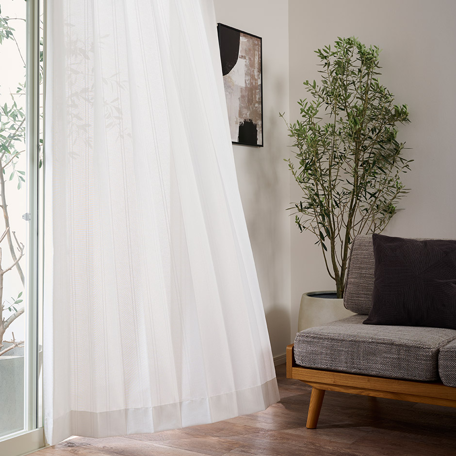 帝人「涼しや(R)」を使用！ストライプ柄がおしゃれな遮熱・遮像レースカーテン　L-1256