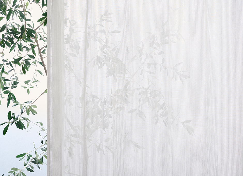  帝人「エコペット」を使用！すっきとしたストライプ柄のレースカーテン　L-1257