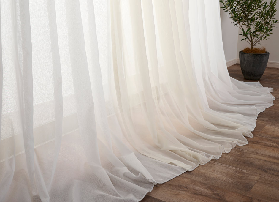 程よい透け感が魅力のシームレス防炎レースカーテン L-1261