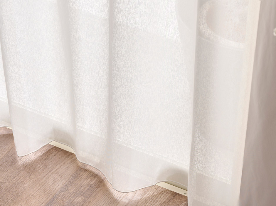 程よい透け感が魅力のシームレス防炎レースカーテン L-1261