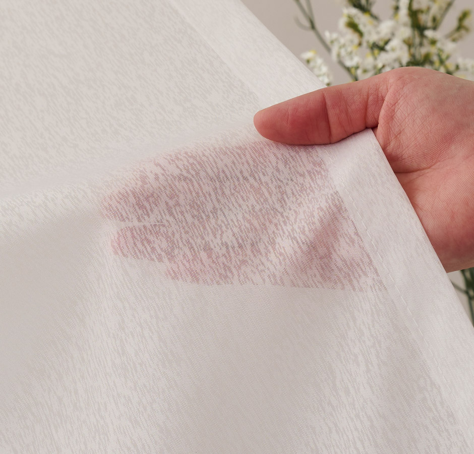 程よい透け感が魅力のシームレス防炎レースカーテン L-1261