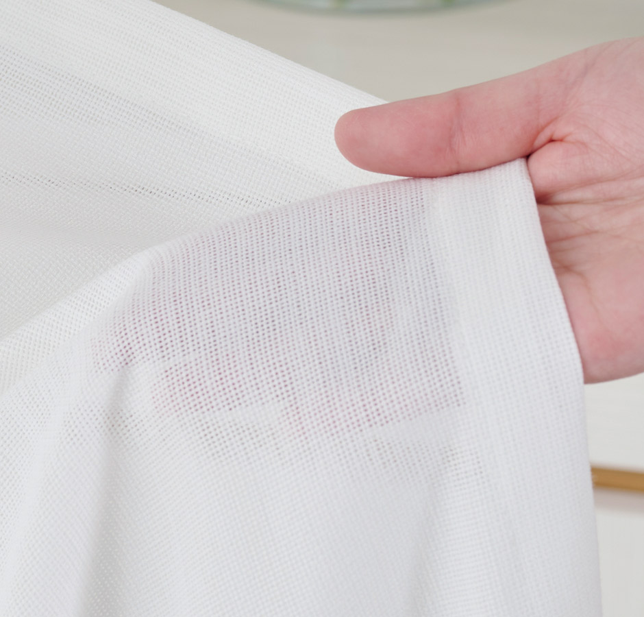 格子状の優しい風合いの遮熱・遮像・UVカットレース TDOL7945