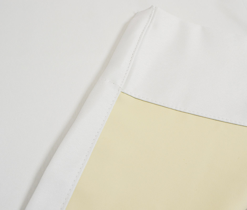 合わせやすい真っ白な1級遮光カーテン　D-1625