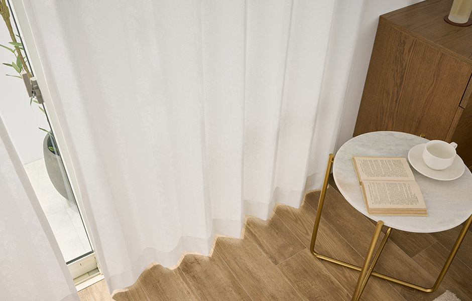 節電対策に！高い遮熱効果と外から見えにくいおしゃれなシームレスレースカーテン L-1217