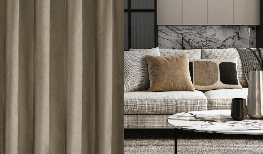 ライトブラウン