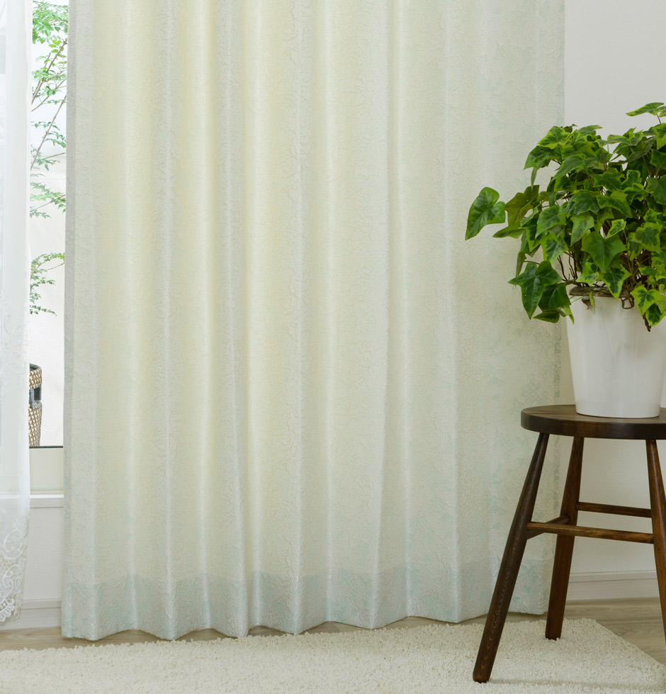 裏地付き3級遮光カーテン　5353