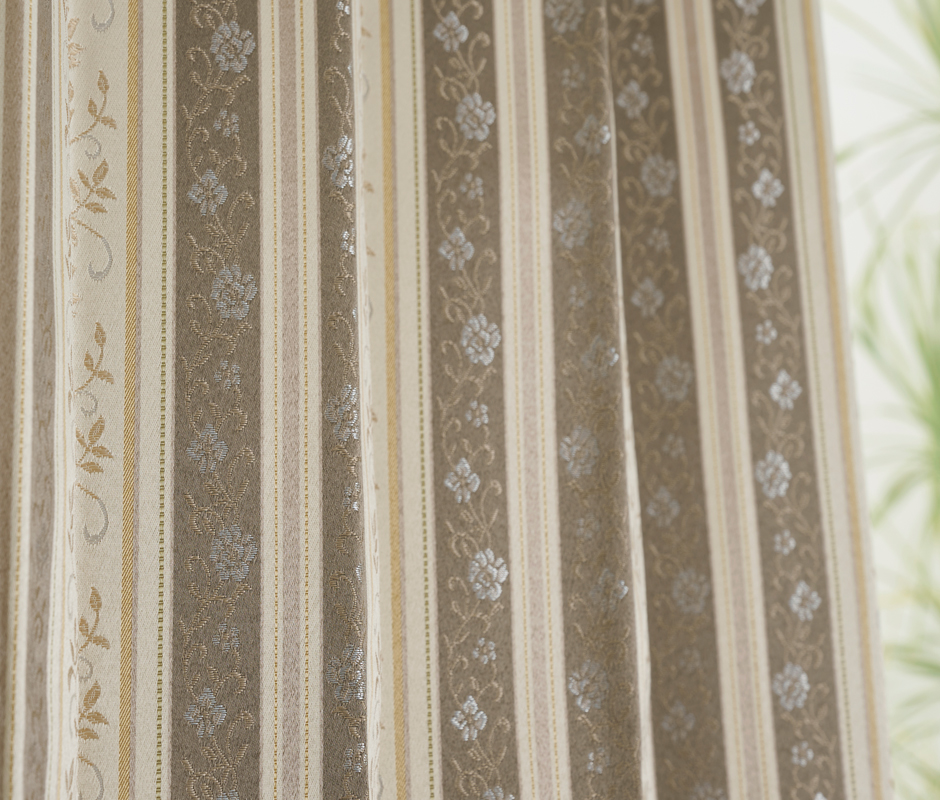 完全遮光カーテン　D-1139