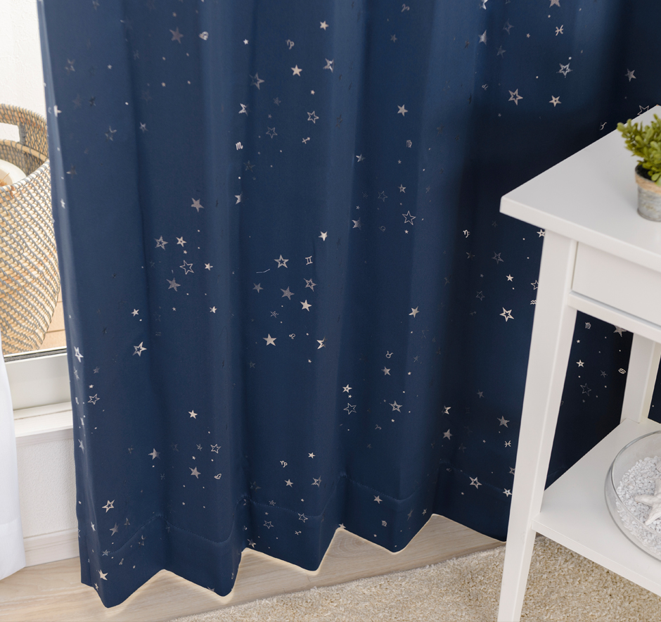 1級遮光カーテン　D-1533