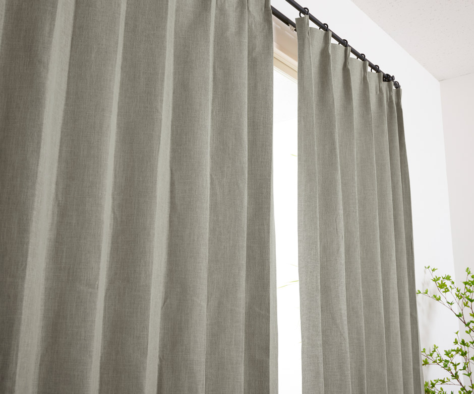 ナチュラルな風合いのおしゃれな完全遮光カーテン YH2019E