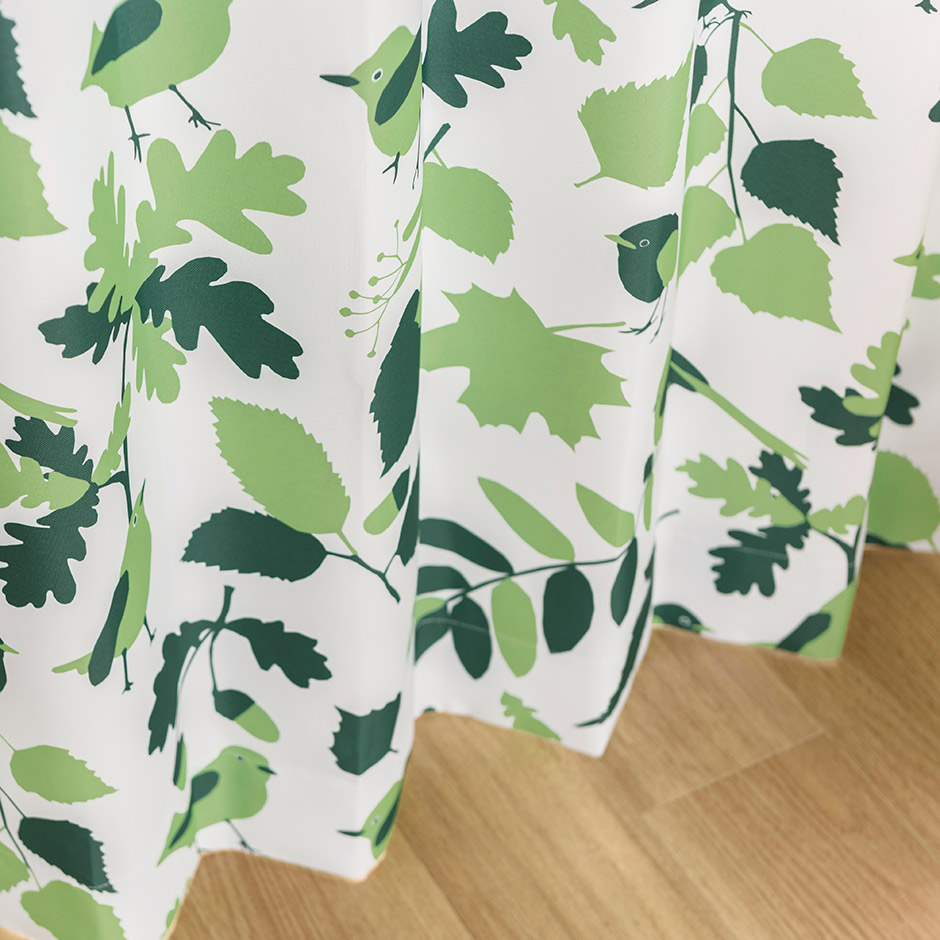 かわいい小鳥とリーフ柄の2級遮光カーテン　BIRDS11078