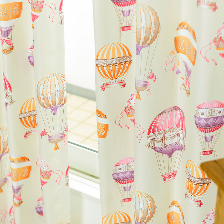 3級遮光カーテン　D-1180