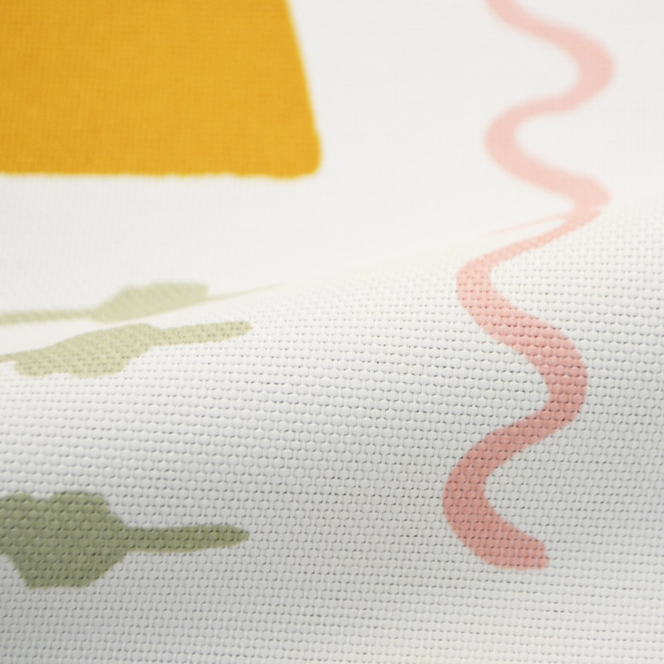 北欧テイストな幾何柄の2級遮光カーテン　KIKA11078