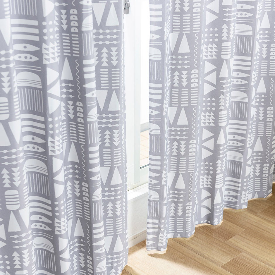 北欧テイストな幾何柄の2級遮光カーテン　KIKA11078