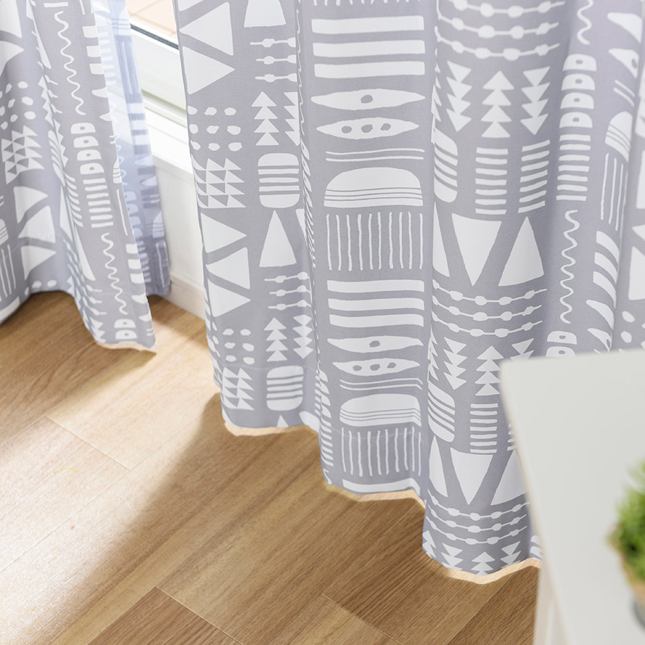 北欧テイストな幾何柄の2級遮光カーテン　KIKA11078