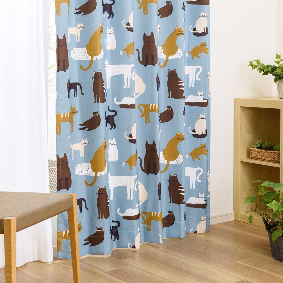 愛嬌のあるネコがたくさん2級遮光カーテン　CATS11078