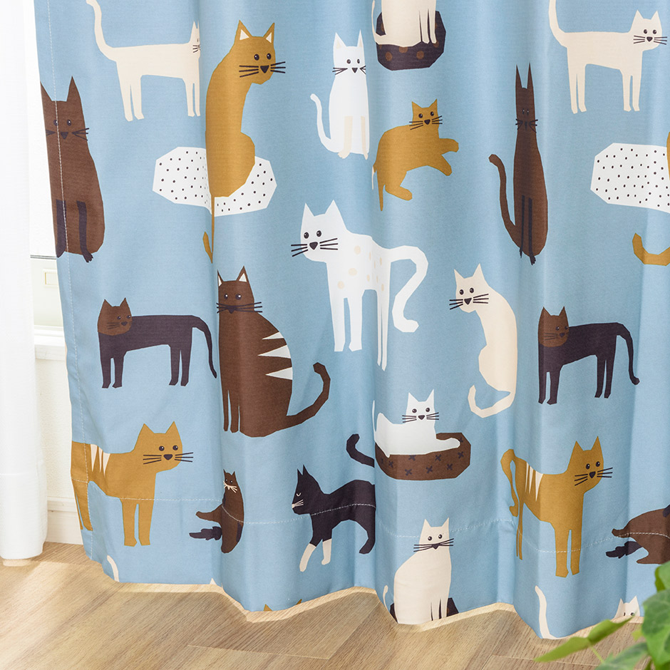 愛嬌のあるネコがたくさん2級遮光カーテン　CATS11078