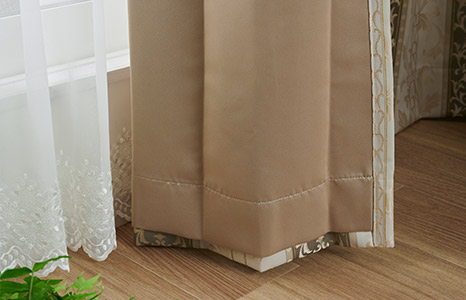 ストライプとダマスク柄のジャガード織裏地付き2級遮光カーテン　5394