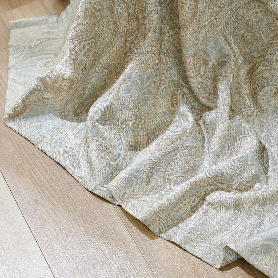 ペイズリー柄がおしゃれな裏地付き2級遮光カーテン　アンジェラ