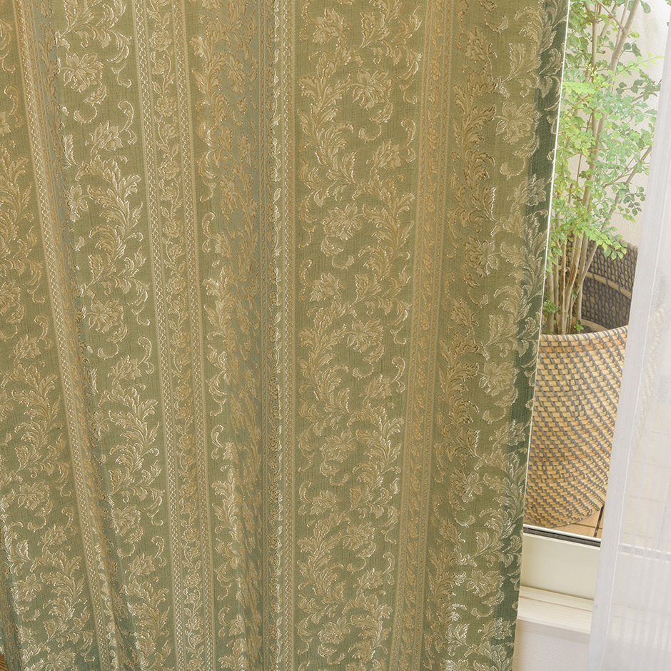 裏地付き2級遮光カーテン　530＃