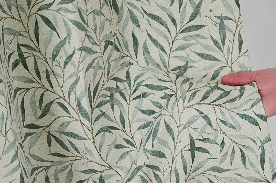 落ち着きのある大人のリーフ柄がおしゃれな2級遮光カーテン　OK-522