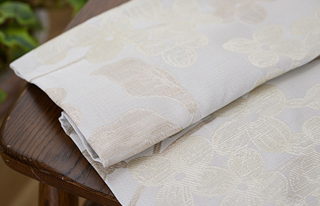 裏地付き3級遮光カーテン　CH19