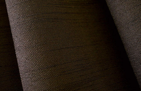 ダークブラウン