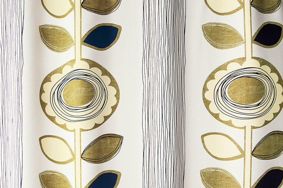 2級遮光カーテン　サンフラワー（D-1196）