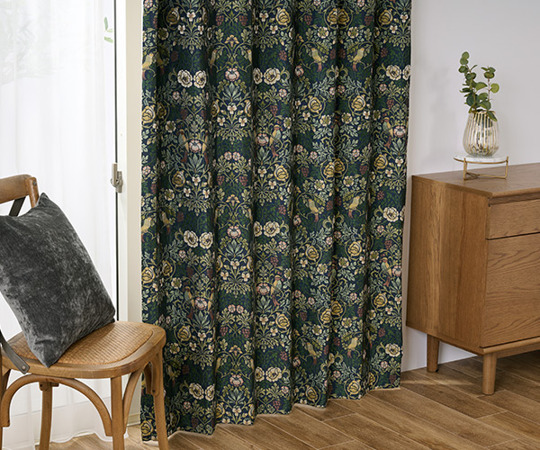 英国調の草花と鳥が優雅に彩る｜高級ジャガード織 1級遮光カーテン 5413